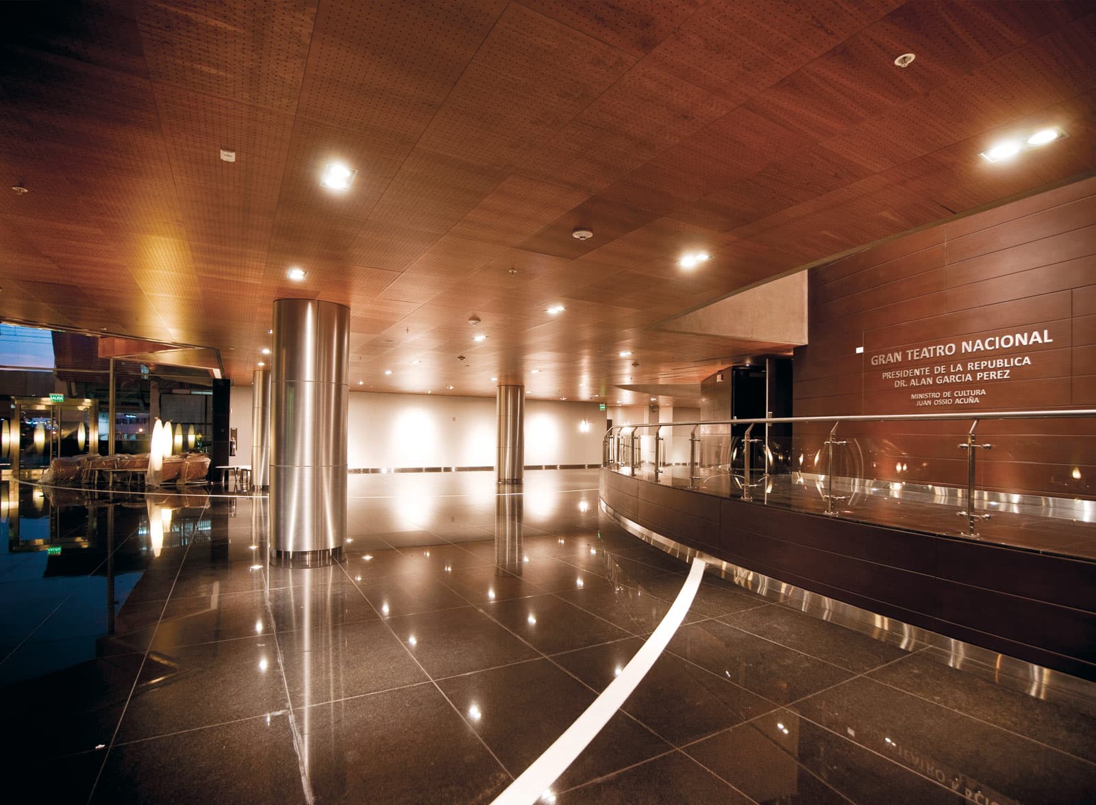 Gran teatro nacional entrance hall