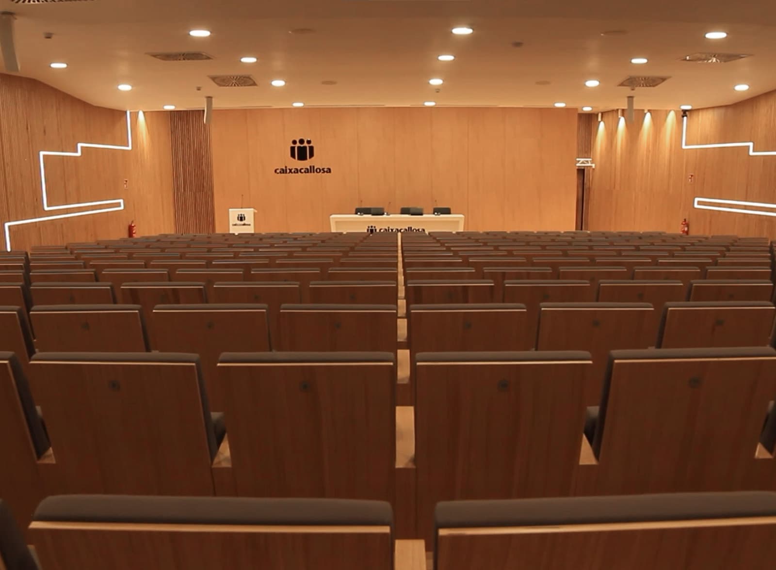 Edificio Social y Cultural